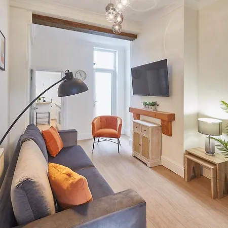 Host & - Fountains Dom wakacyjny *